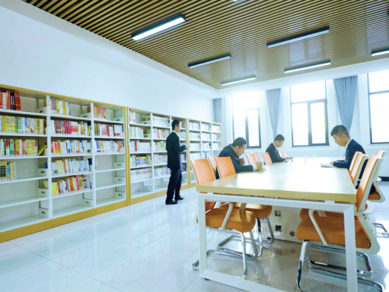 101696909893832822.png 640.png